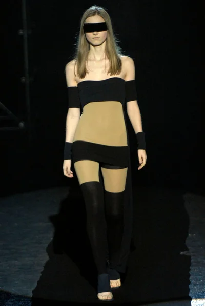 Look 4